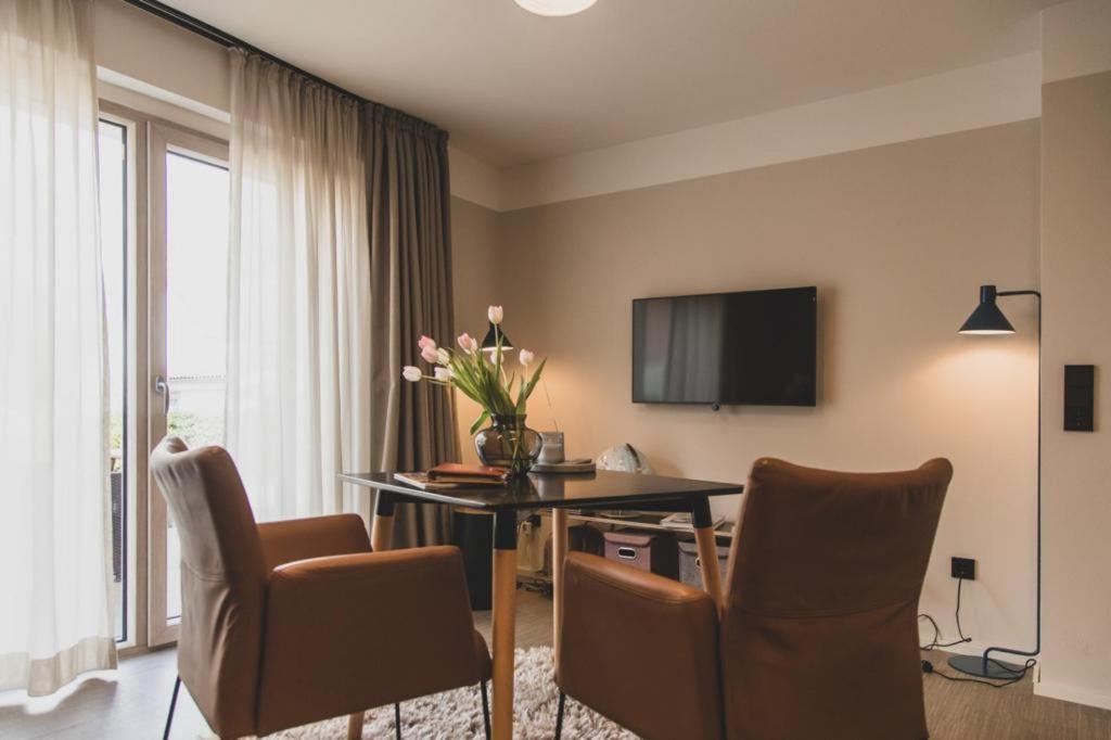 Logierhaus M Appartement Esens Buitenkant foto